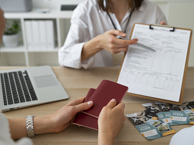 Туристическая страховка: какие риски покрывает полис и как сэкономить без потери качества Туристическая страховка: какие риски покрывает полис и как сэкономить без потери качества